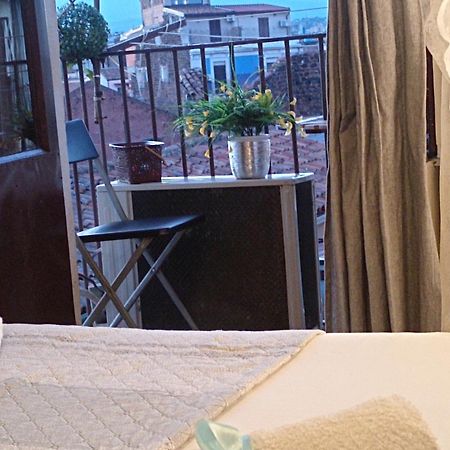 Stairway To Etna 1 Apartment Катания Екстериор снимка