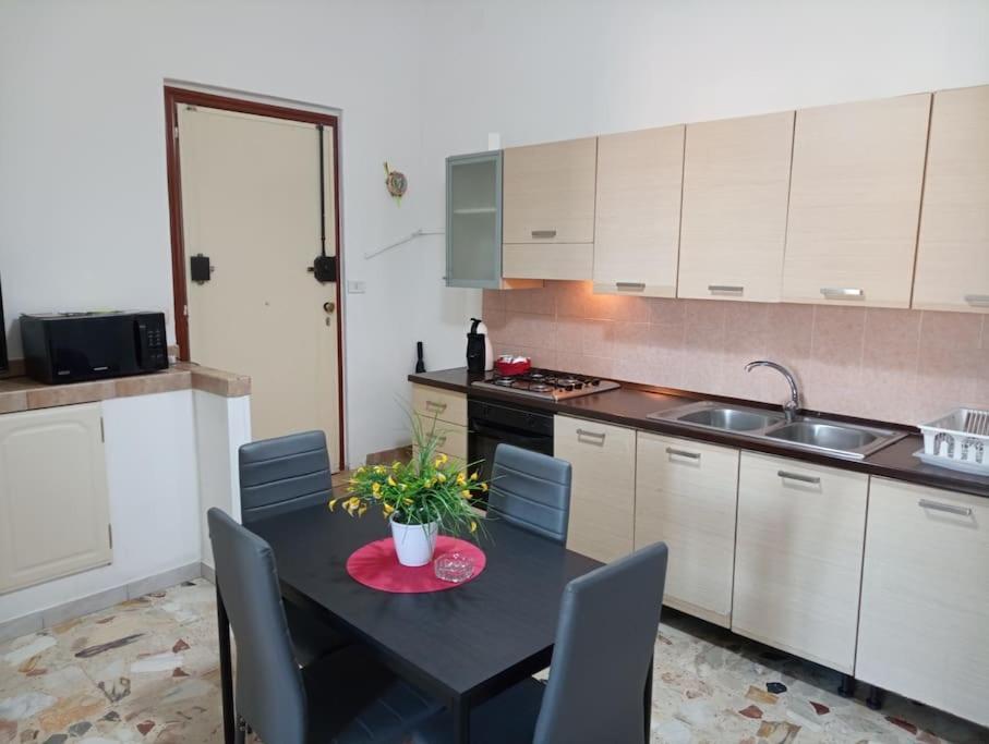 Stairway To Etna 1 Apartment Катания Екстериор снимка