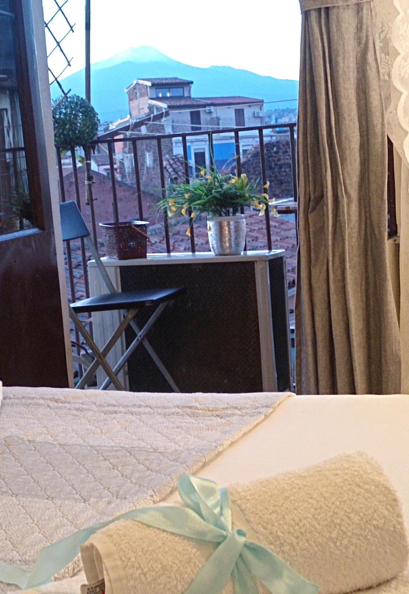 Stairway To Etna 1 Apartment Катания Екстериор снимка